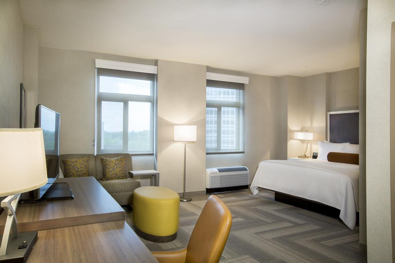 Bedroom 1, Cambria Hotel Rockville, Montgomery