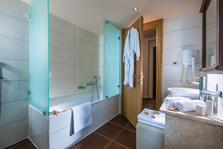 Bathroom 4, Koutrakis Suites by Estia, Crete