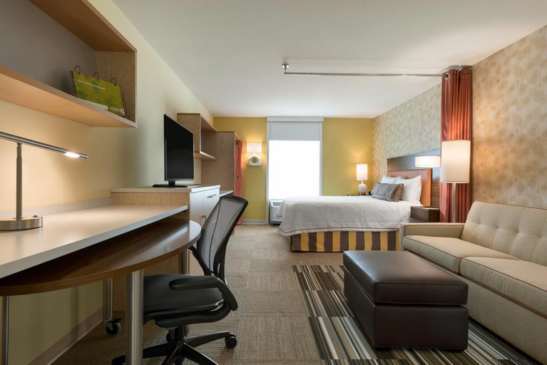 Bedroom 3, Home2 Suites By Hilton Atlanta South/Mcdonough, Henry