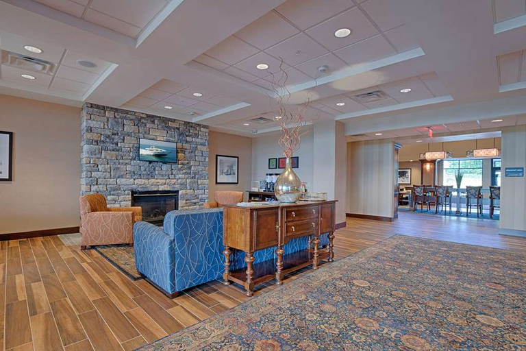 Public Area 2, Hampton Inn & Suites Cazenovia, Madison