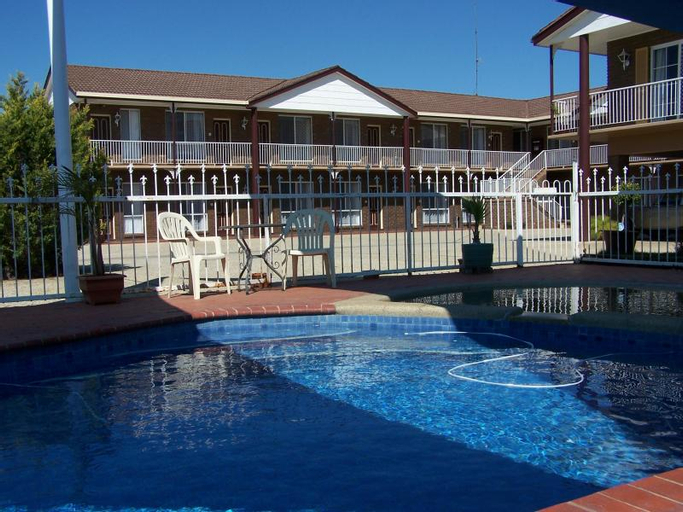 Sport & Beauty 1, Albury Classic Motor Inn, Albury