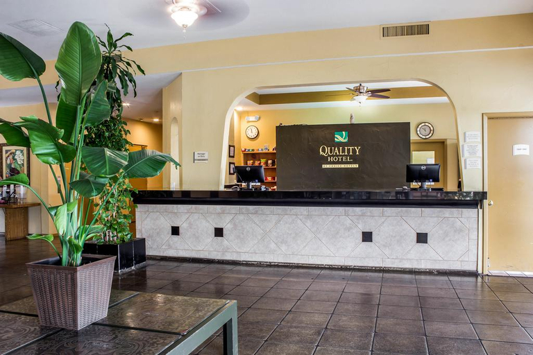 Public Area 3, Hotel Americana, Santa Cruz
