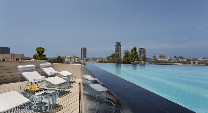 Sport & Beauty 2, The Poli House