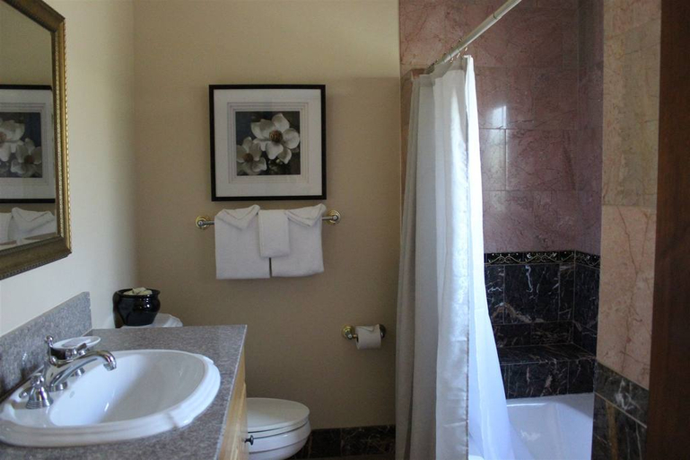 Bathroom 4, The Marlo, Santa Barbara