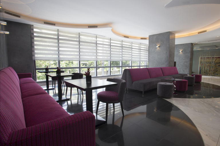 Public Area 2, Wynwood Hotel Manila, Pasig City