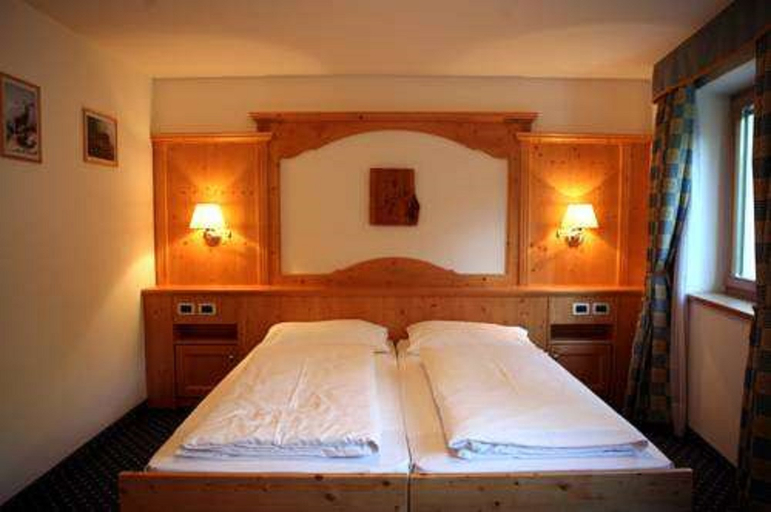 Bedroom 2, Residence Riposo, Bolzano