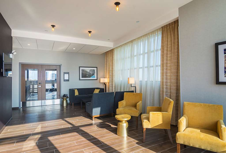 Public Area 3, Hampton Inn Chicago North-Loyola Station, Cook