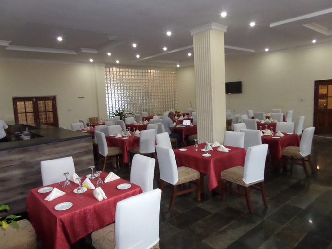 Food & Drinks, Golden Tulip Essential Lagos Airport Hotel, Oshodi/Isolo