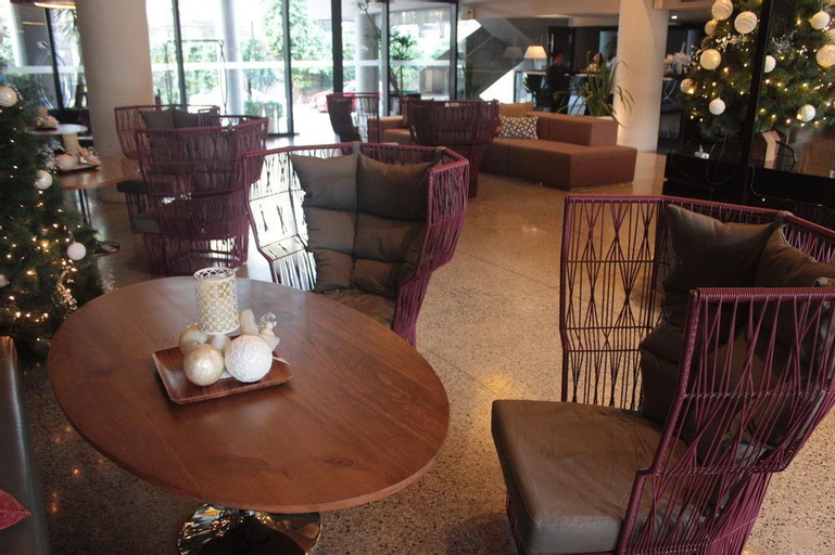Meranti Hotel, Quezon City