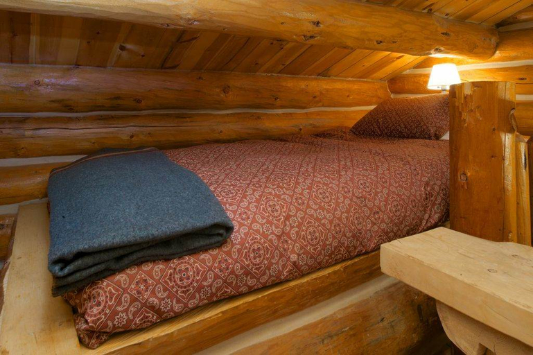 Bedroom 2, Macker's Cabin by JHRL, Teton