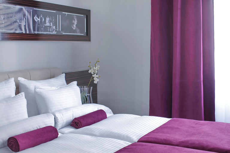 Bedroom 2, Hotel Theater Belgrade, Belgrade