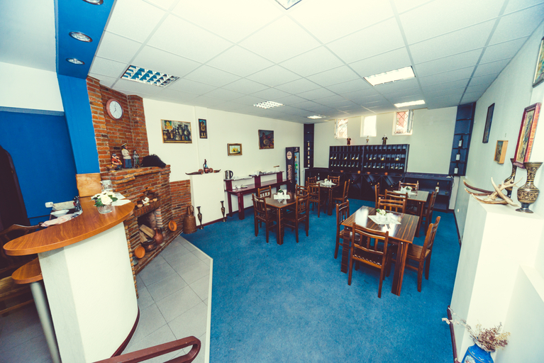 Food & Drinks 5, Hotel New Metekhi, Tbilisi