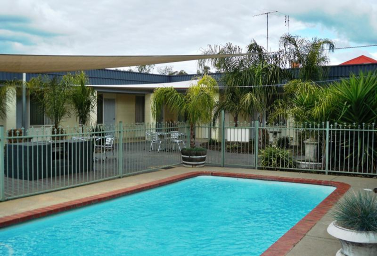 Sport & Beauty 4, Ryley Motor Inn, Wangaratta - Central
