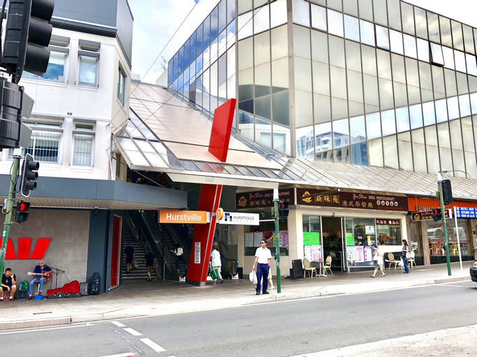 Four bedrooms Apartment, Hurstville