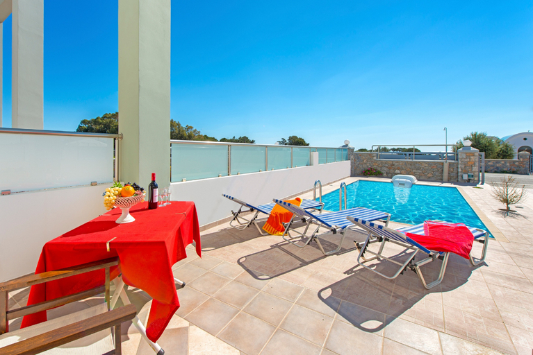 Sport & Beauty, Pearl Villas Gennadi, South Aegean