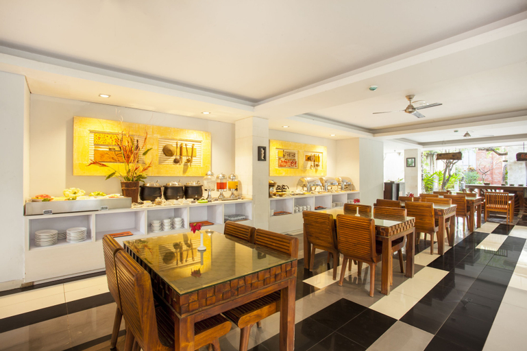 Fourteen Roses Legian Hotel, Badung