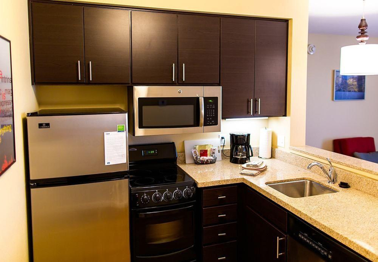 Exterior & Views 2, TownePlace Suites Lancaster, Los Angeles