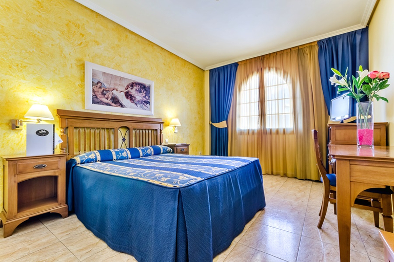 Exterior & Views 2, Hotel Carlos I Toledo, Toledo