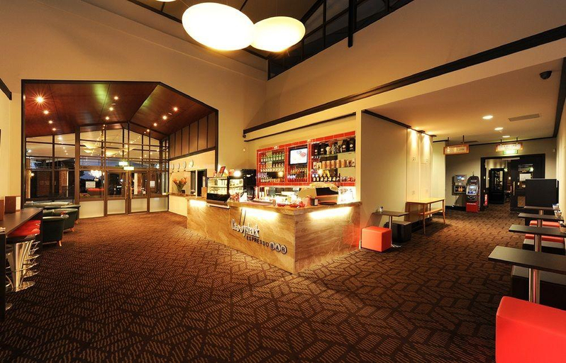 Public Area 4, Quest Sanctuary Lakes, Melbourne