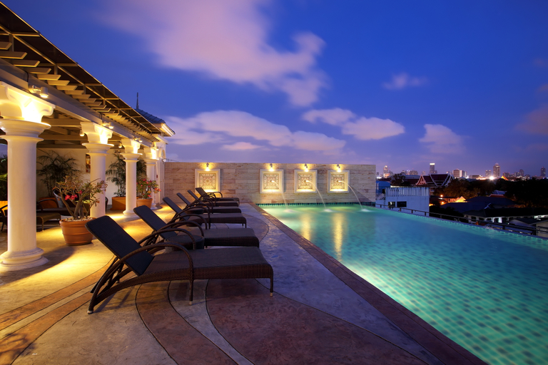 Sport & Beauty 2, Chillax Resort, Phra Nakhon