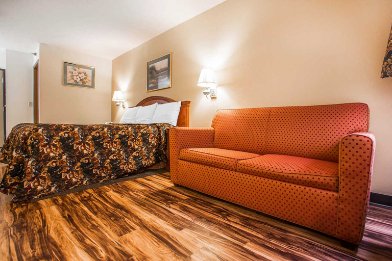 Public Area 5, FairBridge Inn Express Caseyville, Saint Clair