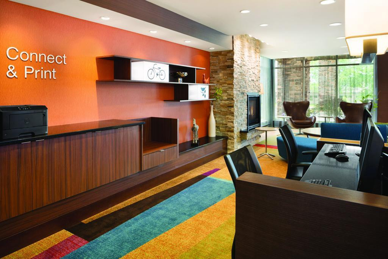 Public Area 2, Fairfield Inn & Suites Akron Fairlawn, Summit