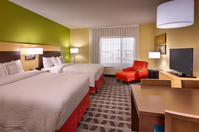 Bedroom 5, TownePlace Suites Dickinson, Stark