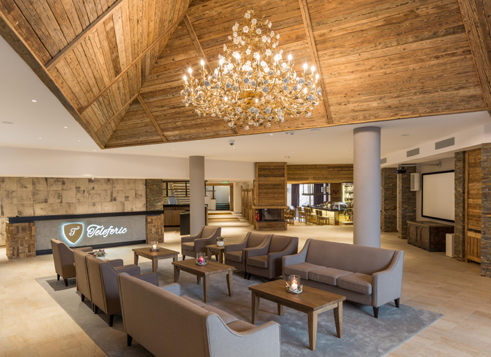 Public Area 4, Teleferic Grand Hotel, Brasov