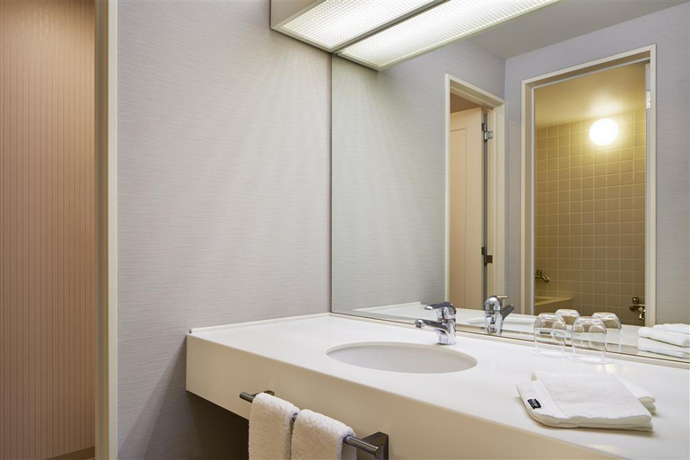 Bathroom 2, The Westin Rusutsu Resort, Rusutsu