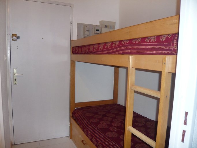 Bedroom 5, Les Aigues Marines, Var