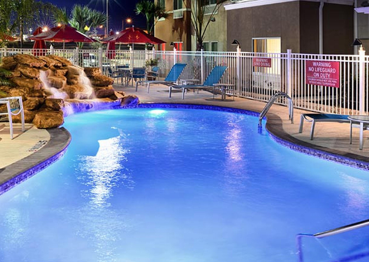 Sport & Beauty 2, TownePlace Suites Laredo, Webb