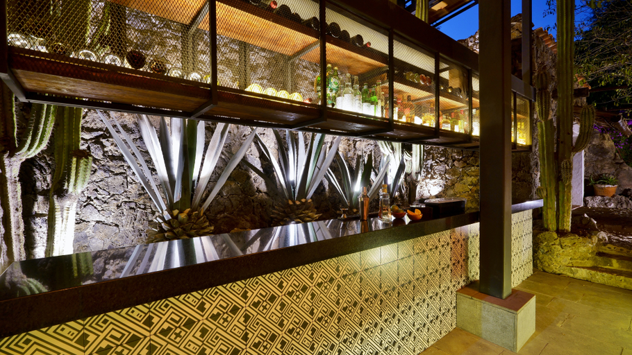 Public Area 4, Amomoxtli, Tepoztlán