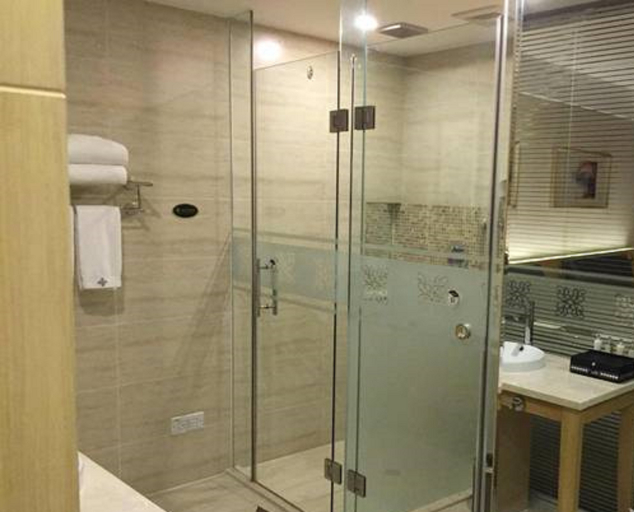 Bathroom 4, Best Yue Hang Hotel, Kunming