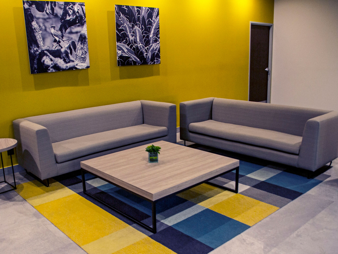Public Area 3, City Plus By Marriott Monterrey Galerias, Monterrey