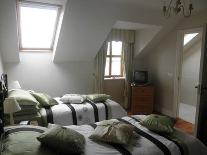 Bedroom 4, Imeall Na Mara