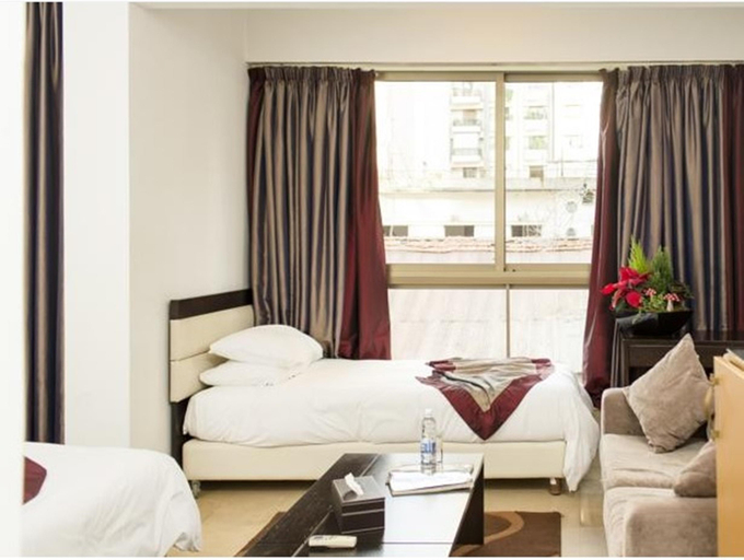 Bedroom 3, Bliss 3000, Beirut
