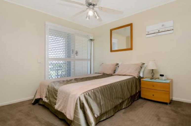 Bedroom 3, Surfside on the Beach, Caloundra - Kawana