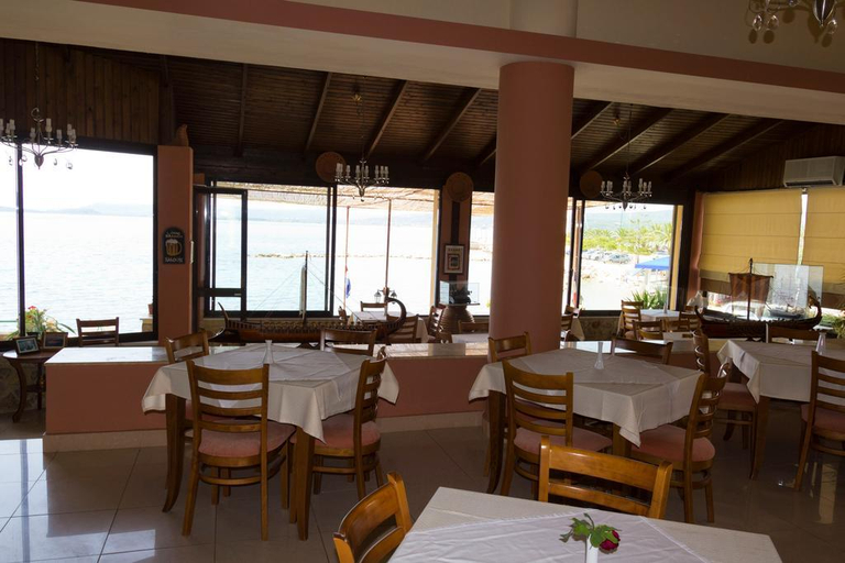 Food & Drinks 5, Miramare , Peloponnese