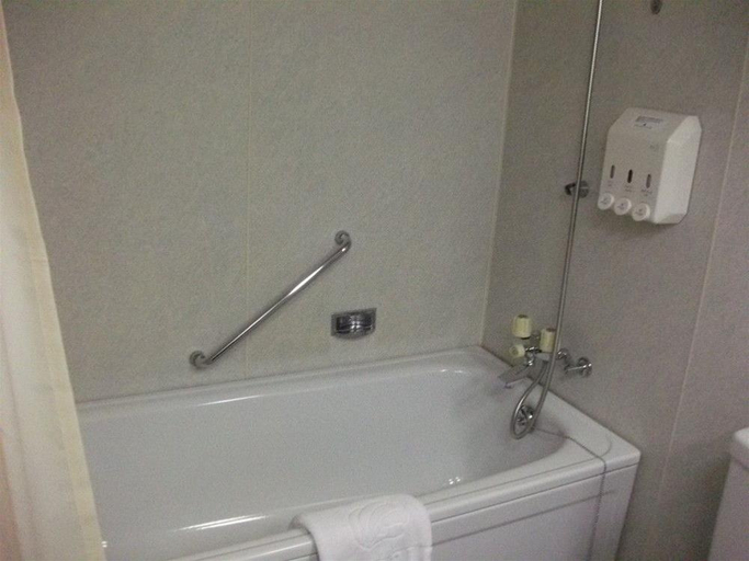 Bathroom 5, Hotel Pearl City Kobe, Kobe