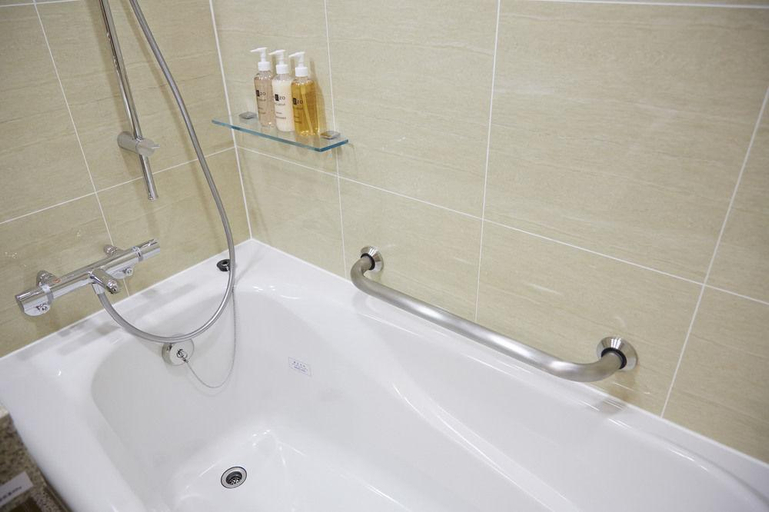 Bathroom 5, Unizo Inn Sapporo, Sapporo