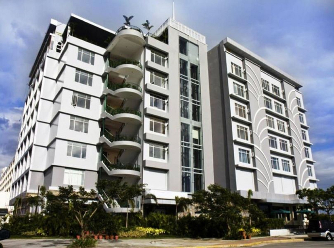 Paseo Premiere Hotel, Santa Rosa City