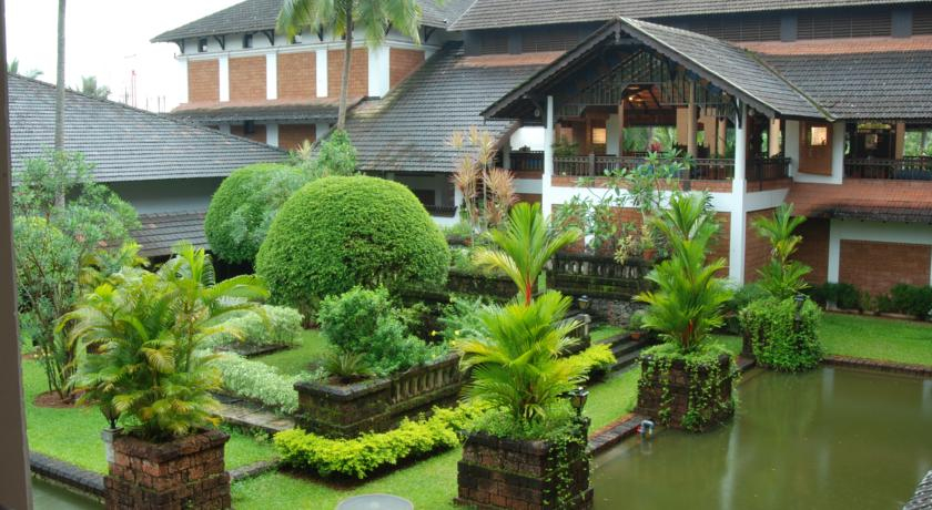 Exterior & Views 2, Welcomhotel Raviz Kadavu, Resort And Ayurveda Spa,, Malappuram