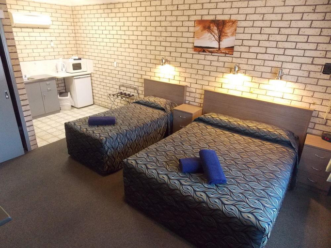 Public Area 3, Cowra Crest Motel, Cowra
