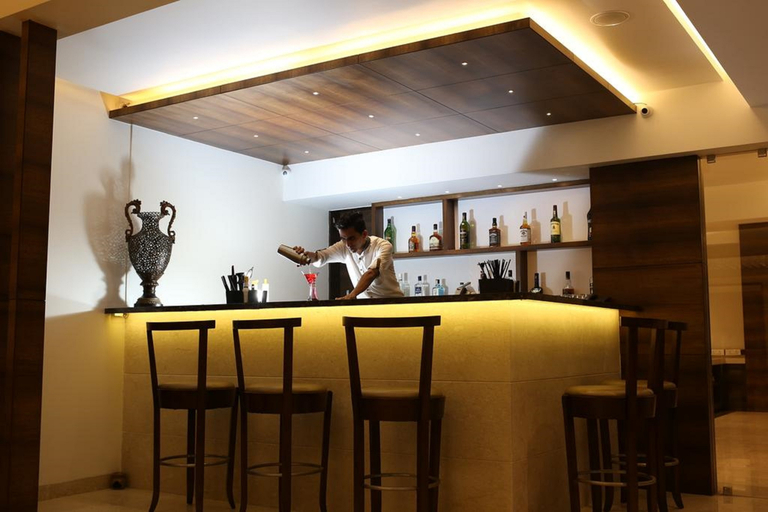Public Area 4, Lemon Tree Hotel Candolim Goa, North Goa