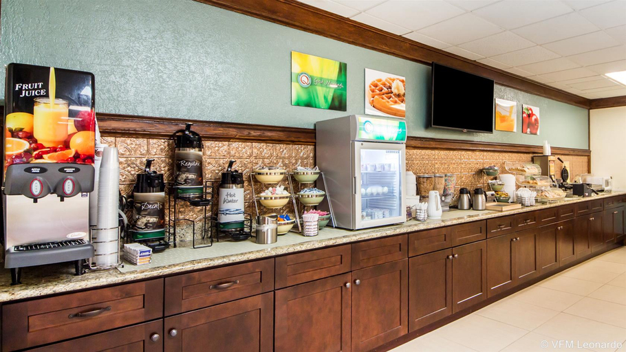 Food & Drinks 5, Quality Inn Ponca City Route 77, Kay