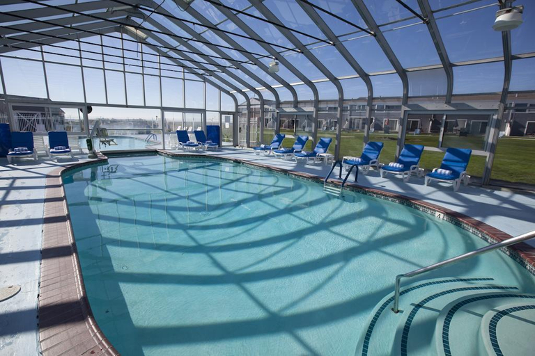 Sport & Beauty 5, The Edgewater Beach Resort, Barnstable