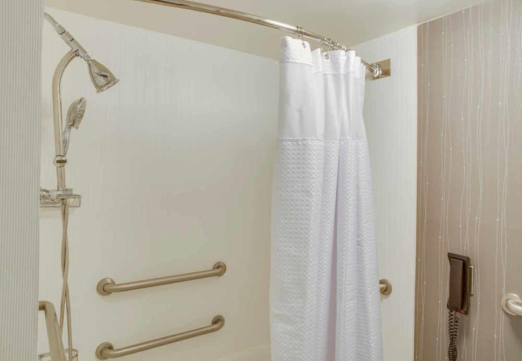 Bathroom 4, Courtyard Marriott Ocala, Marion