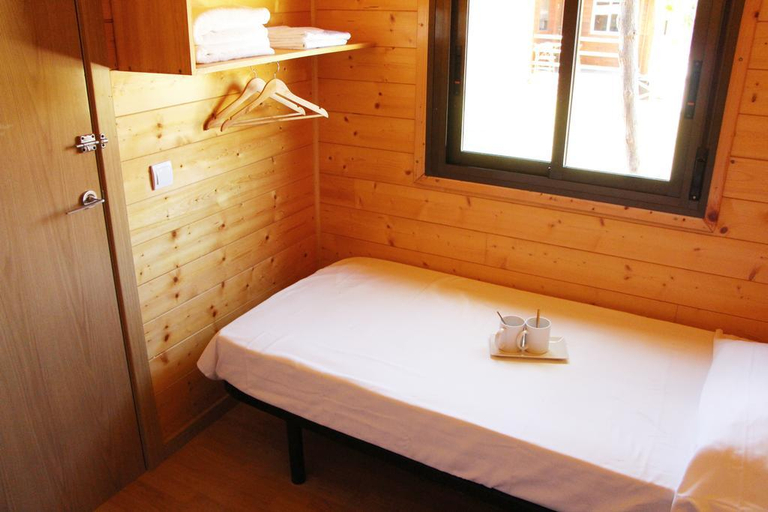 Bathroom 3, Bungalows Park Albufera, Valencia