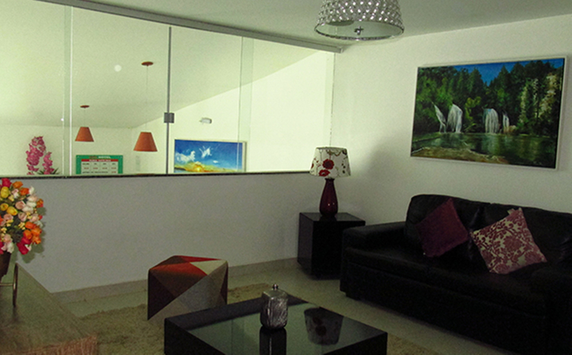 Public Area 2, Onix Piata, Salvador