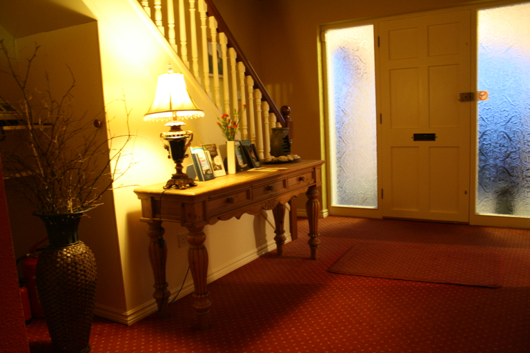 Others 5, Cregg House